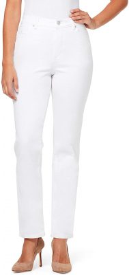 Are White Jeans Still In Style 2022?