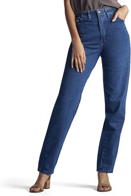 Are Mom Jeans In Style 2021