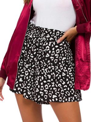 Are Mini Skirts In Style 2022